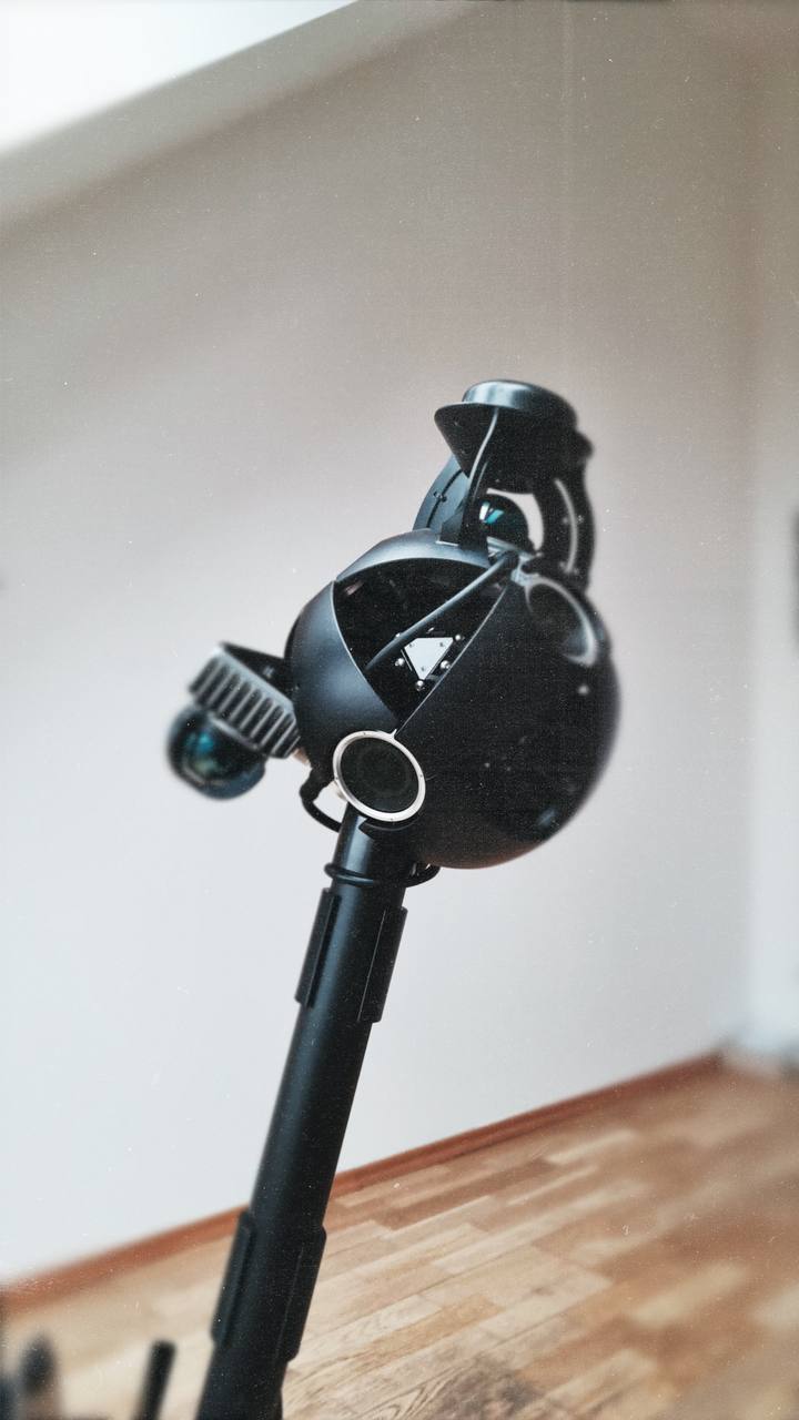 Mosaic Xplor: Fully spherical 360º Mobile Mapping Backpack Camera