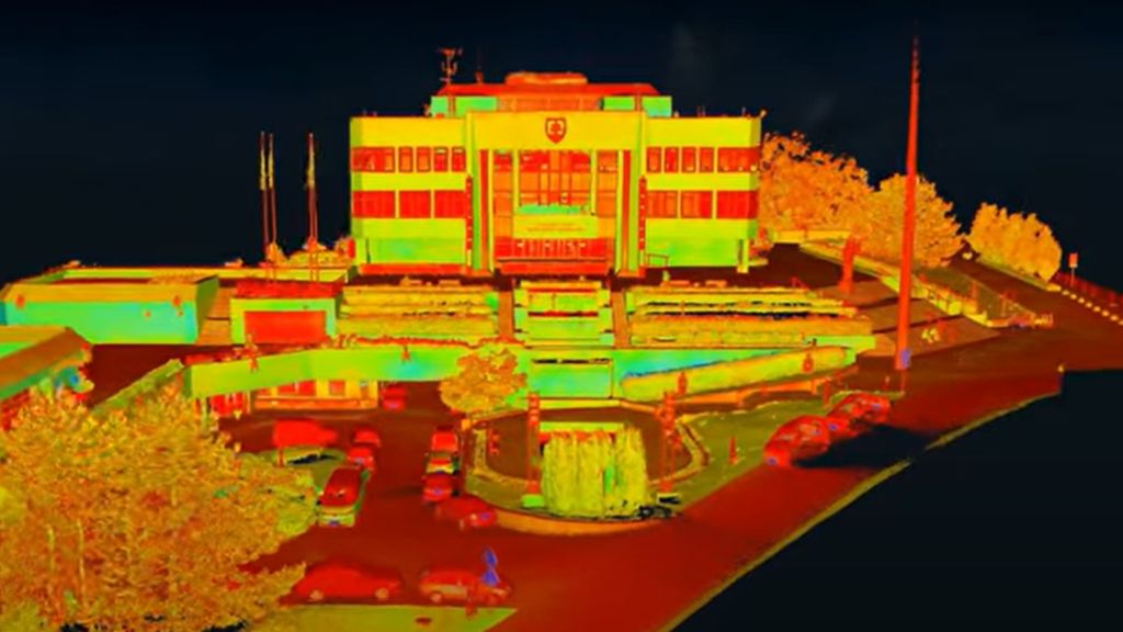 SLAM scanning of Slovak Parliament Building - Geo-matching