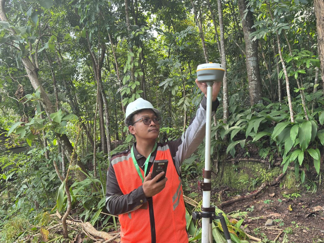 Stay Fixed Under Dense Tree Canopies! Testing TechnoGIS GNSS RTK - Geo ...