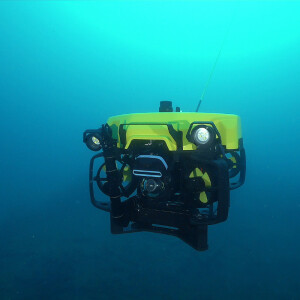 R7 - Remotely Operated Vehicle (ROV)
