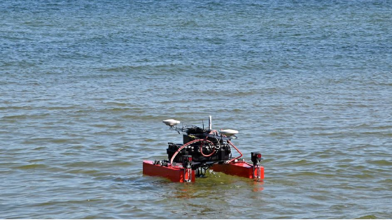 multibeam-echosounder-used-in-shallow-water-mapping-survey-of-torpedo-test-range-asv-in-water.png